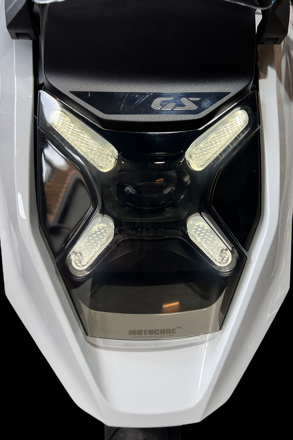 MOTOCORE™|R1300GS 大燈保護罩