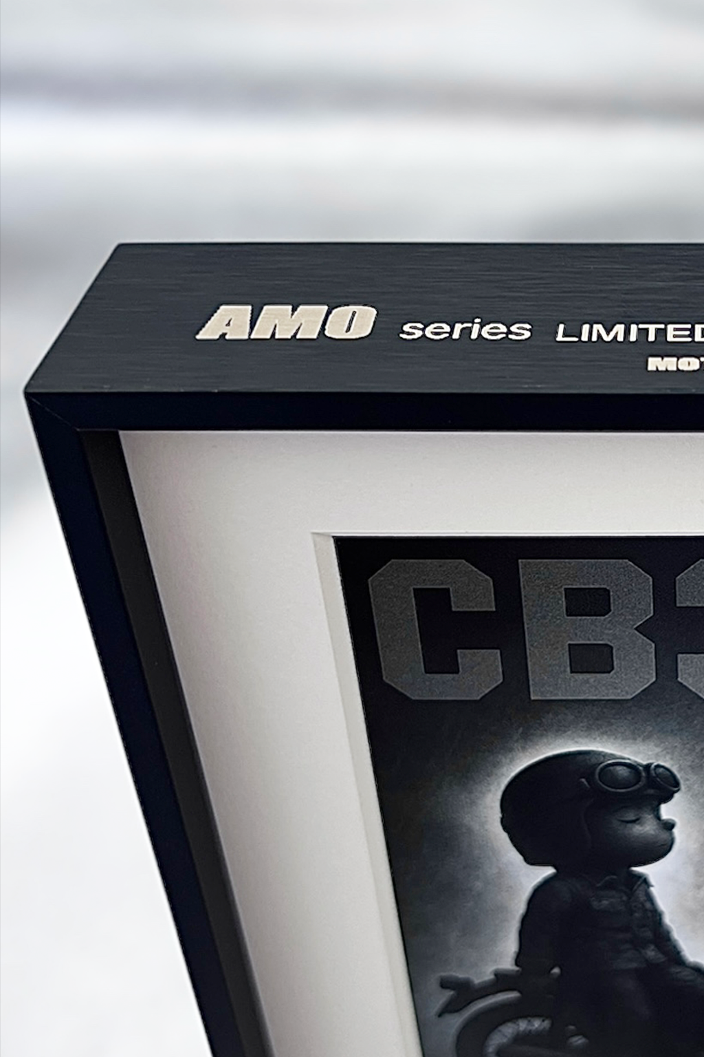MOTOCORE™ × AMO 鋁合金藝術相框 限量商品每件皆有獨立限量編號