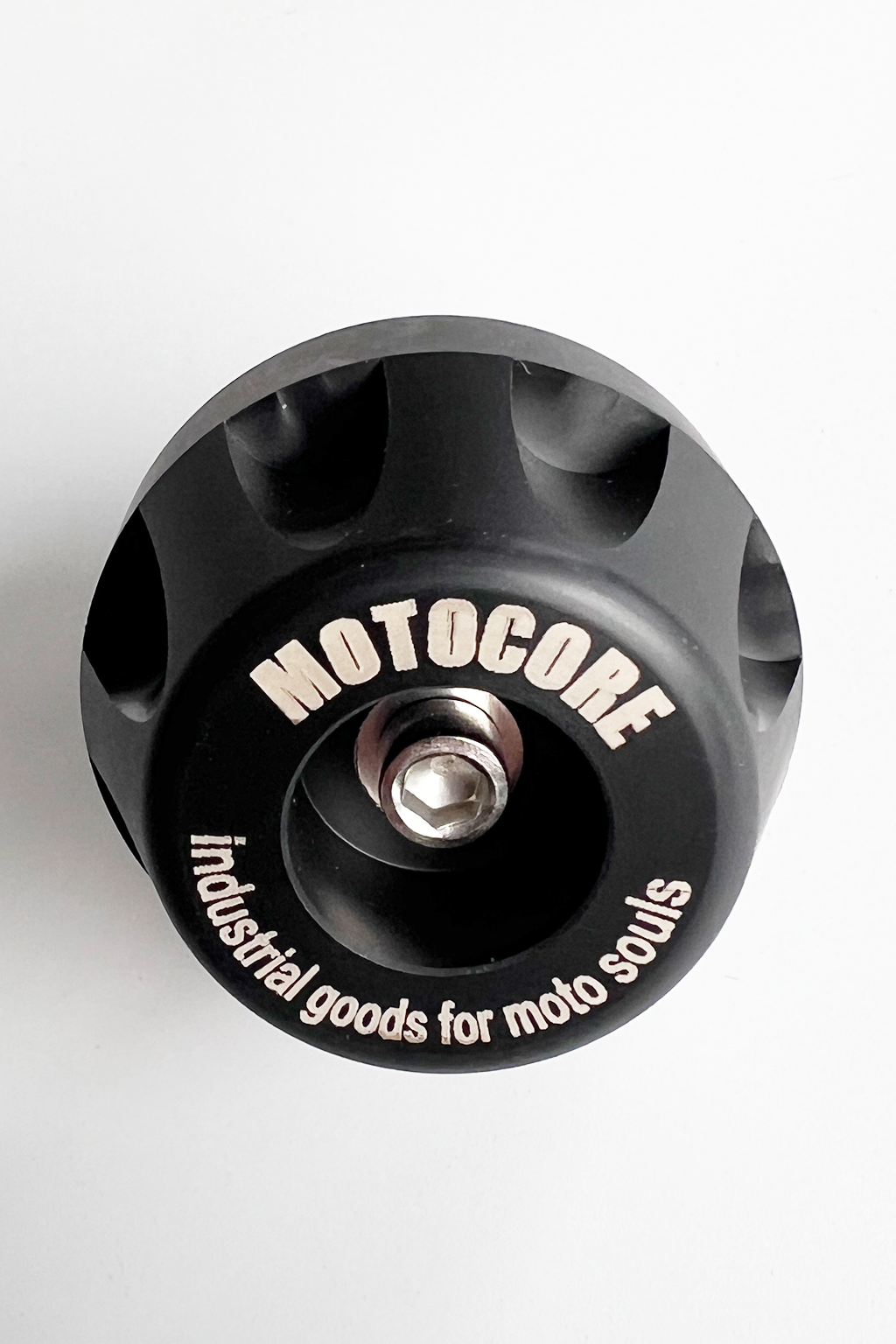 BMW R1250GS／R1300GS 後軸防倒保護球｜鋁合金 CNC 切削｜降低倒車損傷風險｜直上安裝